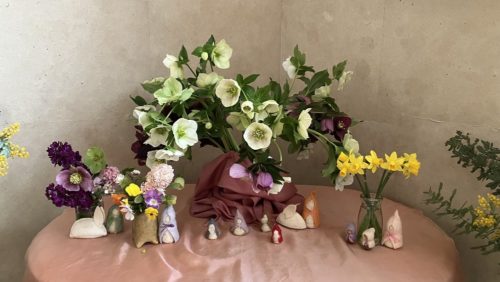 季節のテーブル
お花と小人とうさぎ